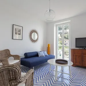 Apartment San Giovanni Apt, Seaview Terrace, 2 Aircondo Bdr, Elevator From Train Docks Up, Then Walk 200mt To Home, Or By Car Your Private Garage Is 200mt Far, Riomaggiore